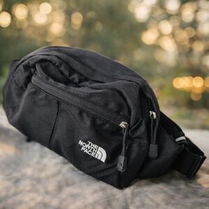 The North Face Roo II Black lumbar fanny pack cross-body shoulder adjustable